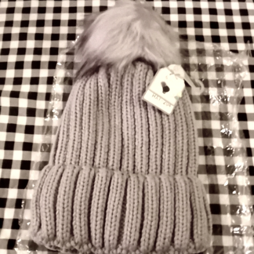 Woman winter hat